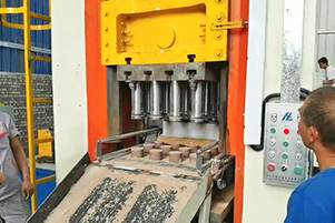 耐火磚壓力機 耐火磚壓力機